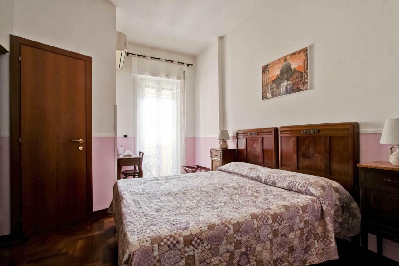 Rent Rooms Filomena E Francesca Rom Exteriör bild